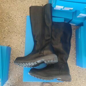 John Fluevog Samedi Boots size 12W 10M new